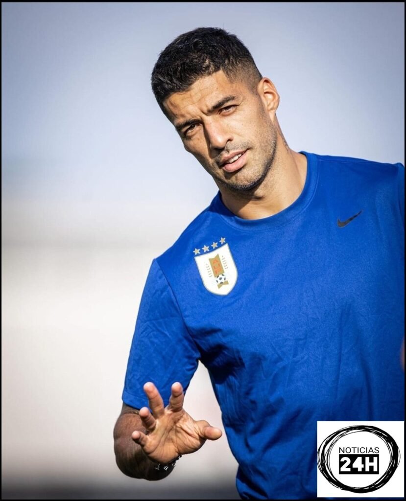 Luis Suárez no abandona la selección y seguirá a la orden